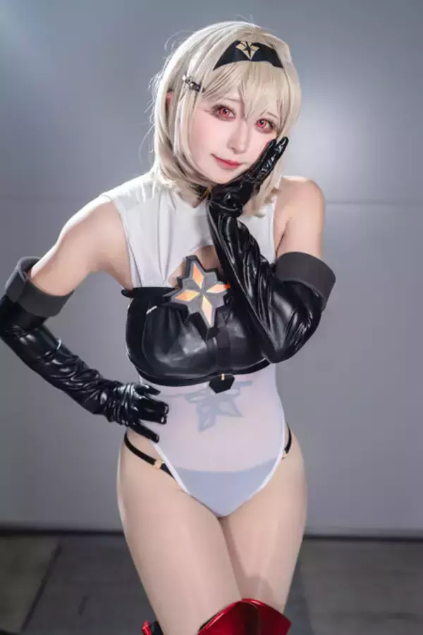 「【コスプレ】2024年の冬コミをプレイバック！『NIKKE』や『ブルアカ』にホロライブまでビックサイトに集った美女レイヤー13選【写真59枚】」の画像