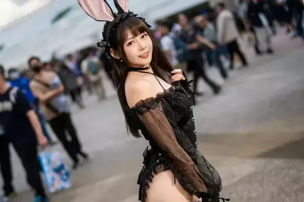 【コスプレ】レースの漆黒バニーガールは大人への階段？台湾美女が魅せる曲線豊かなポージングが素晴らしすぎた【写真9枚】