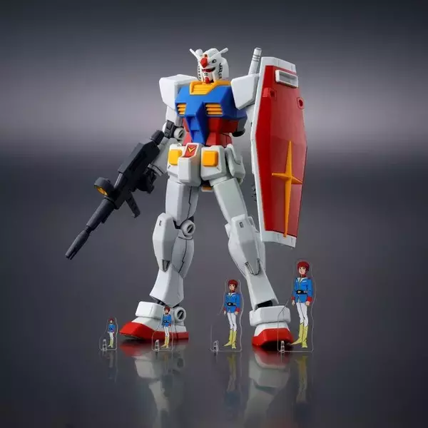 「小さすぎる！「機動戦士ガンダム」シリーズより数ミリサイズの“ミニアク”が再登場ー「ガンプラ」と並べて楽しめる」の画像