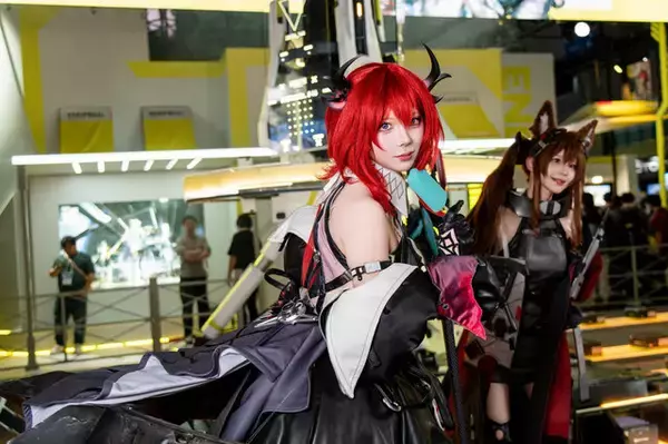 「【コスプレ】リリースが待ち遠しい『アークナイツ:エンドフィールド』の雰囲気が抜群！見ているだけで期待感が高まる美女レイヤーまとめ【写真21枚】」の画像