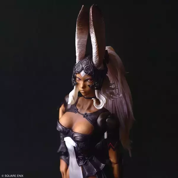 『FF12』“フラン”のフィギュアが美しい…！見惚れる褐色肌に、お腹がうっすら透けるシースルー前掛けも完璧な再現度