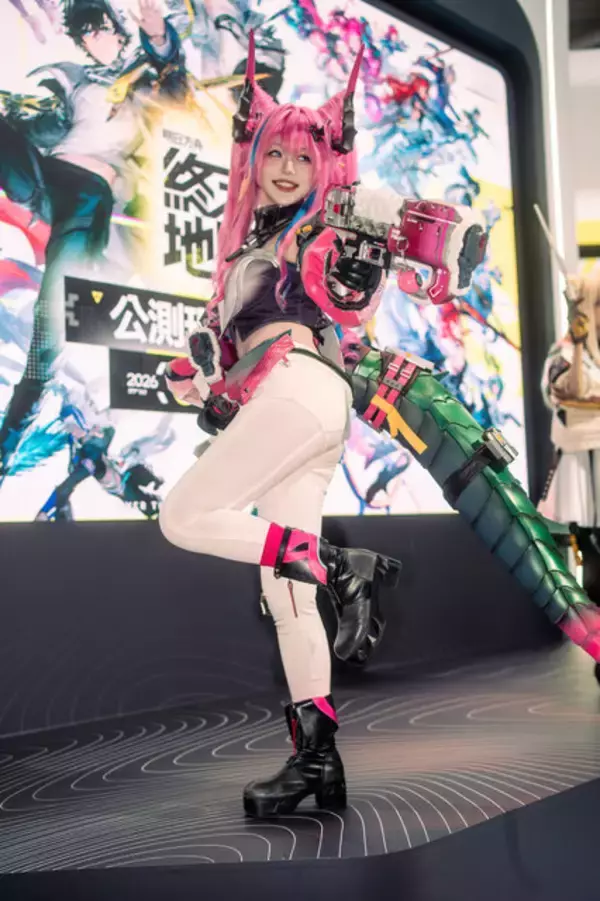 「【コスプレ】おへそがセクシーな英雄や小悪魔サイバー、もこもこ雪国娘まで！「台北ゲームショウ2026」美麗レイヤー17選【写真50枚】」の画像