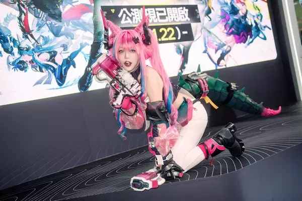 「【コスプレ】おへそがセクシーな英雄や小悪魔サイバー、もこもこ雪国娘まで！「台北ゲームショウ2026」美麗レイヤー17選【写真50枚】」の画像