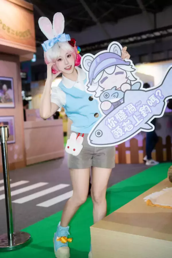 「【コスプレ】おへそがセクシーな英雄や小悪魔サイバー、もこもこ雪国娘まで！「台北ゲームショウ2026」美麗レイヤー17選【写真50枚】」の画像