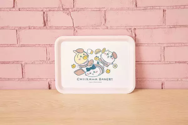 「常設店舗「ちいかわベーカリー」がオープン！食べるのがもったないほど可愛いメニュー、”朗ラーメン”までパンで再現！」の画像