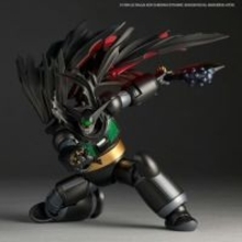 漆黒のマントで様々なスタイルを演出！OVA版「ブラックゲッター」が可動フィギュア化ー左右非対称のワイルドな武装など豊富なオプション