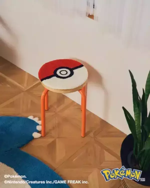 「カビゴンが部屋で寝ているみたい！『ポケモン』キュートなピカチュウのおしりデザインなど、ラグマット全4種が抽選販売」の画像