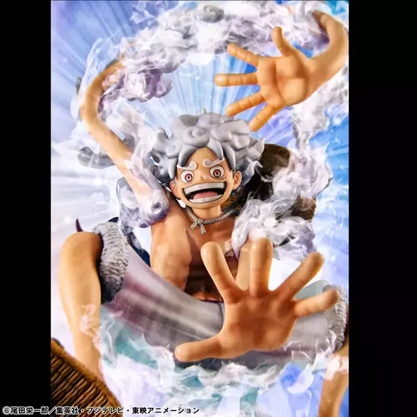 「「ワンピース」ギア5のルフィ、セクシーなナミが揃ってフィギュア化！ビキニトップにホットパンツ、天候棒に絡めた脚も色っぽい」の画像