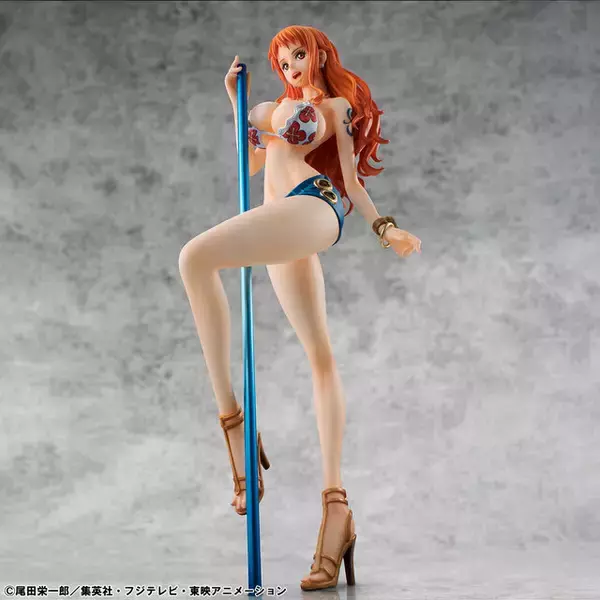 「「ワンピース」ギア5のルフィ、セクシーなナミが揃ってフィギュア化！ビキニトップにホットパンツ、天候棒に絡めた脚も色っぽい」の画像