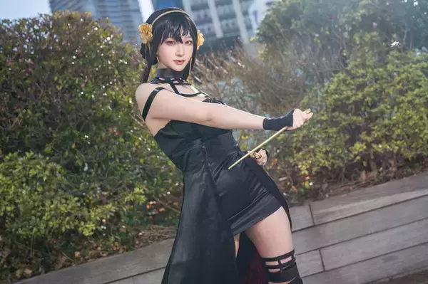 【コスプレ】クールな美貌のヨルさんに「転スラ」併せ、キュートなぺこらやポケモンまで「アコスタ池袋」美女レイヤー9選【写真39枚】