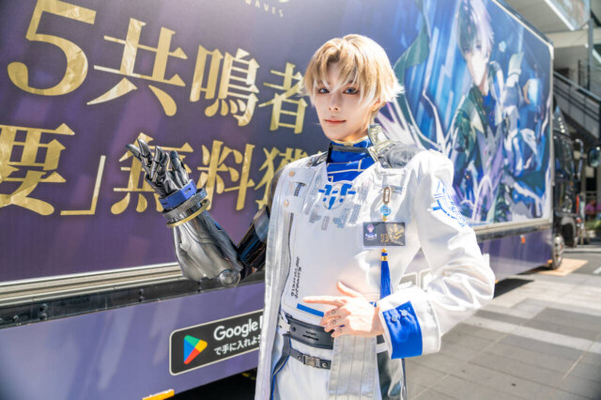 コスプレ】秋葉原に現れたイケメン首席研究員に、黄色い歓声が止まら 