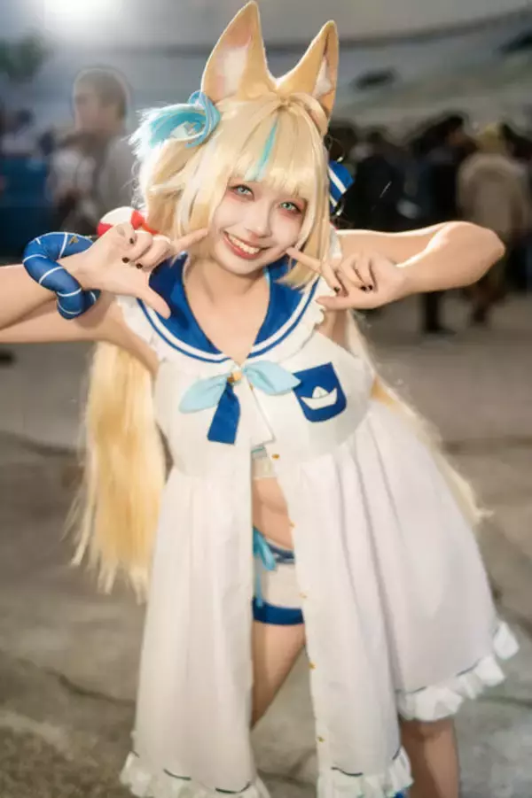 「【コスプレ】健康的な肉体美で弾けんばかりのポージングを披露！台湾美女の「サバ・サメコ」がキュートな魅力全開すぎた【写真9枚】」の画像