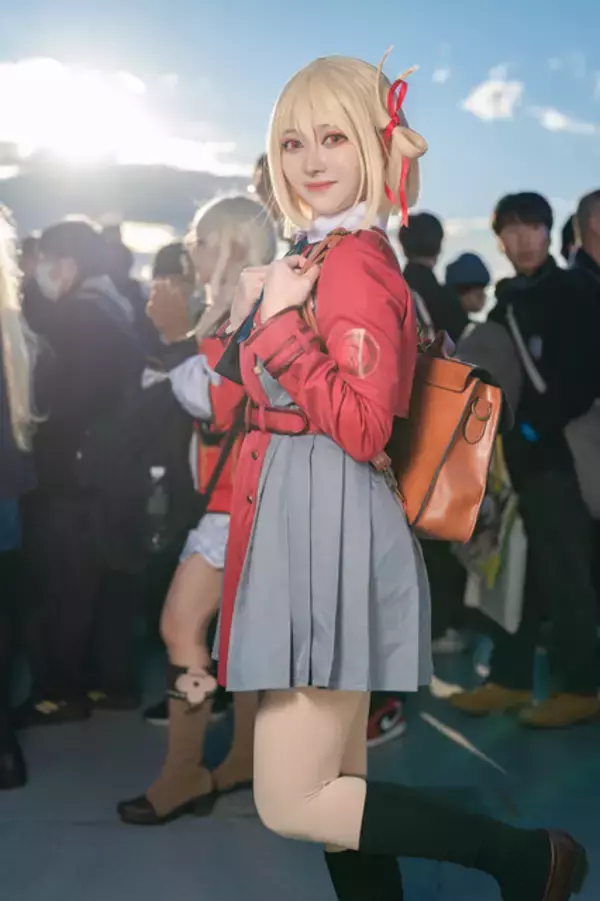 「【コスプレ】魅惑のマリン船長から青春のブラマジガールまで、Vもアニメも人気キャラ勢揃い！コミケ105美女レイヤー11選【写真51枚】」の画像