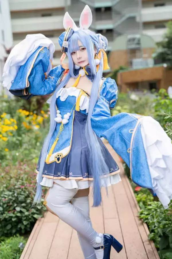 「【コスプレ】1月12日は「ホロライブ」兎田ぺこらの誕生日！通常衣装からキョンシーまでキュートすぎる美女レイヤーまとめ【写真36枚】」の画像