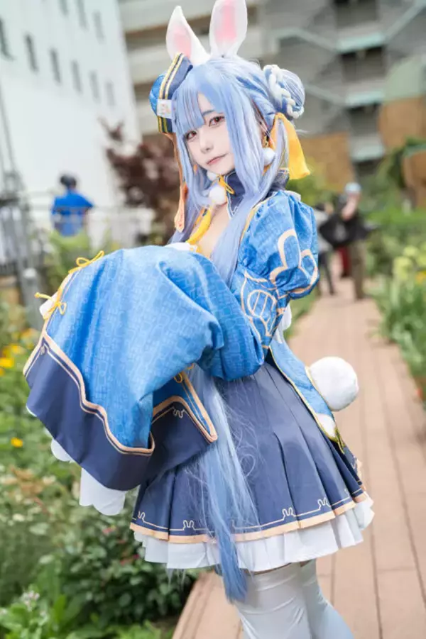 「【コスプレ】1月12日は「ホロライブ」兎田ぺこらの誕生日！通常衣装からキョンシーまでキュートすぎる美女レイヤーまとめ【写真36枚】」の画像