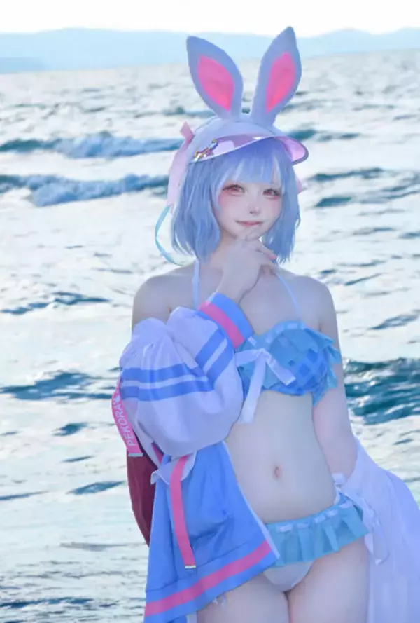 「【コスプレ】1月12日は「ホロライブ」兎田ぺこらの誕生日！通常衣装からキョンシーまでキュートすぎる美女レイヤーまとめ【写真36枚】」の画像