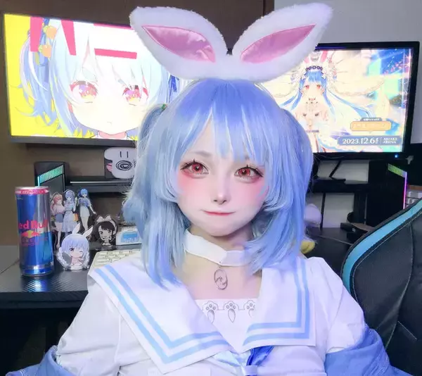 「【コスプレ】1月12日は「ホロライブ」兎田ぺこらの誕生日！通常衣装からキョンシーまでキュートすぎる美女レイヤーまとめ【写真36枚】」の画像