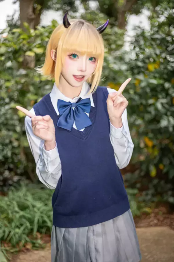「中国人気コスプレイヤーの制服姿が尊い！「推しの子」MEMちょの可愛さが小悪魔的だった【写真8枚】」の画像