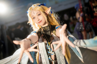 【コスプレ】立っているだけでシルエットが絵になる美女レイヤー！『鳴潮』カルテジアがスレンダーな美脚で会場を魅了する【写真7枚】