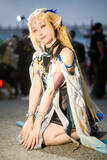 「【コスプレ】立っているだけでシルエットが絵になる美女レイヤー！『鳴潮』カルテジアがスレンダーな美脚で会場を魅了する【写真7枚】」の画像4