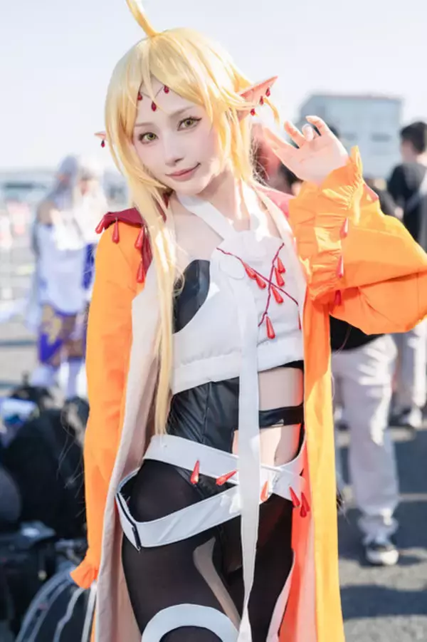 「【コスプレ】人類はついに異世界転生に成功したのか！？“激カワエルフ”の本物っぷりがもはやファンタジーだった件【写真8枚】」の画像