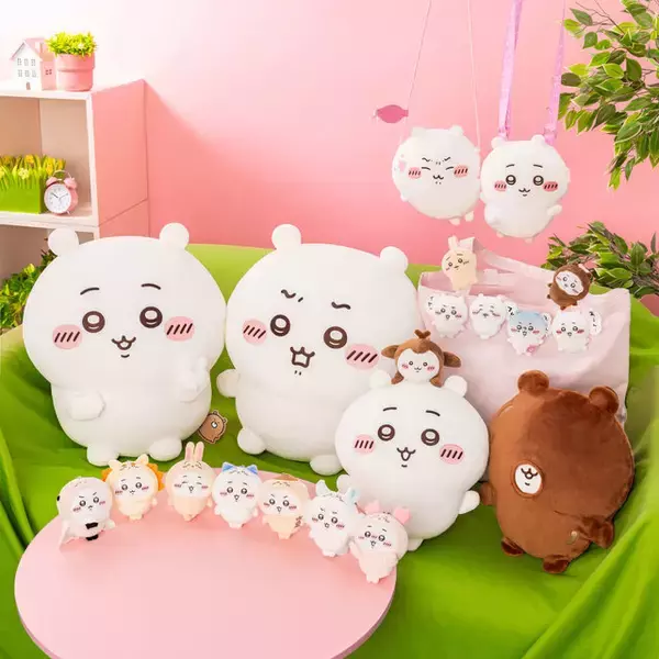 オンラインくじ「ちいかわだらけくじ」が衝撃ラインナップ！ぬいぐるみやポシェットまで、“全部ちいかわ尽くし”