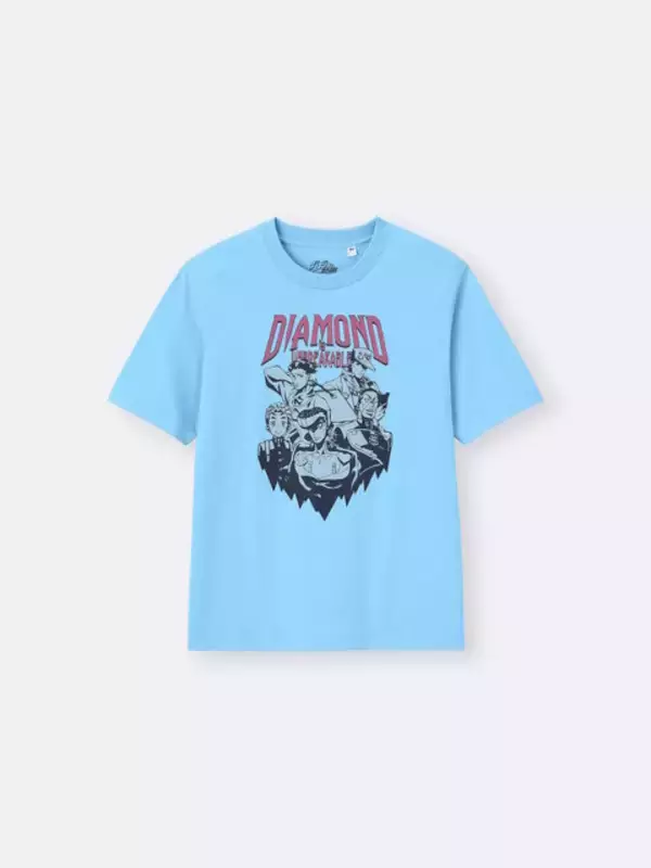 「アニメ「ジョジョ」がGUと初コラボ！存在感たっぷりな承太郎&スタープラチナ、大人気“4部Tシャツ”まで激アツなラインナップ」の画像