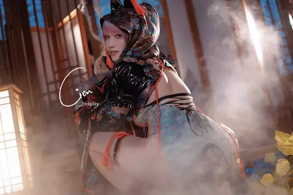 【いいお尻の日】曲線美を追求する求道者に捧ぐ！あらゆる角度から美尻で魅せる美女コスプレイヤーまとめ【写真32枚】