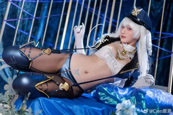 「【いいお尻の日】曲線美を追求する求道者に捧ぐ！あらゆる角度から美尻で魅せる美女コスプレイヤーまとめ【写真32枚】」の画像