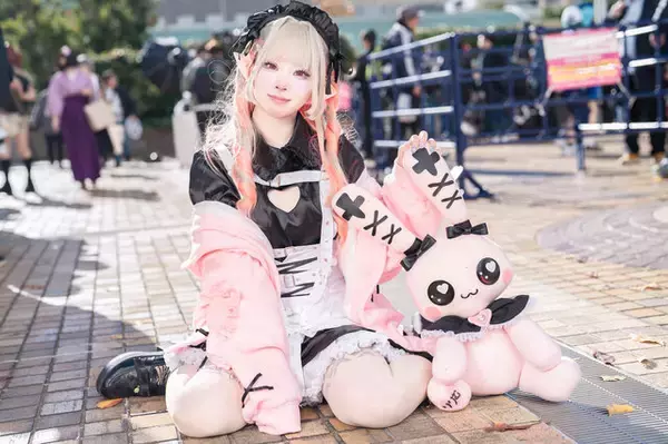 「【コスプレ】リアル姉妹で参加！「にじさんじ」“りりむ＆サーニャ”の息の合った併せがめっちゃキュート【写真14枚】」の画像