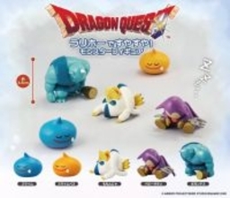『ドラクエ』可愛くて攻撃できない…！“ラリホーですやすや”なスライムたちのフィギュア全5種が、カプセルトイにて展開