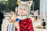 「【コスプレ】“フブキング”の愛称に偽りなし！剣を持ちマントを羽織ったフブさんが可愛いのにやたらとかっこいいー人気レイヤー・有宮ひすい【写真8枚】」の画像4