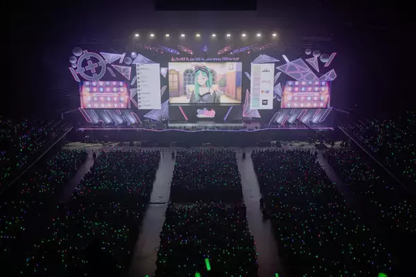 「ぶいすぽっ！フェス 2025に行ってきた―ゲーム、ライブ、展示…“お祭り”の熱狂に包まれた現地の様子を写真で紹介」の画像