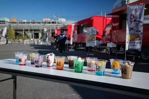 「ぶいすぽっ！フェス 2025に行ってきた―ゲーム、ライブ、展示…“お祭り”の熱狂に包まれた現地の様子を写真で紹介」の画像