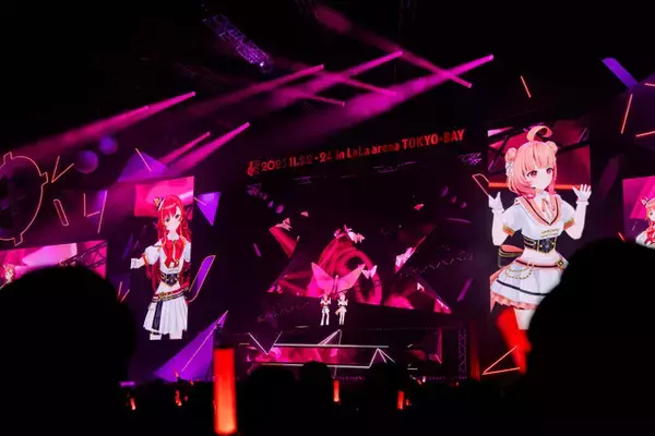 「ぶいすぽっ！フェス 2025に行ってきた―ゲーム、ライブ、展示…“お祭り”の熱狂に包まれた現地の様子を写真で紹介」の画像