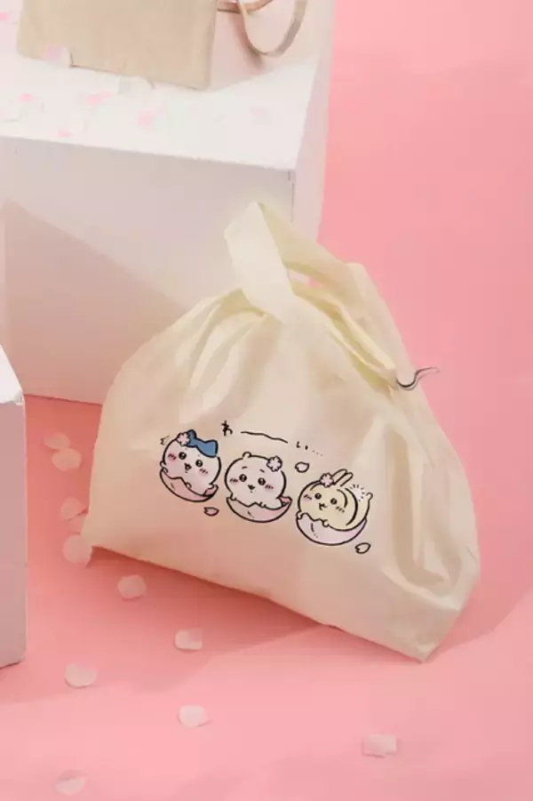 「お花見しよッ！「ちいかわ」“わ～い・・・”とはしゃぐハチワレたちなど春デザイン全4種がTalking Heads ODMに追加」の画像