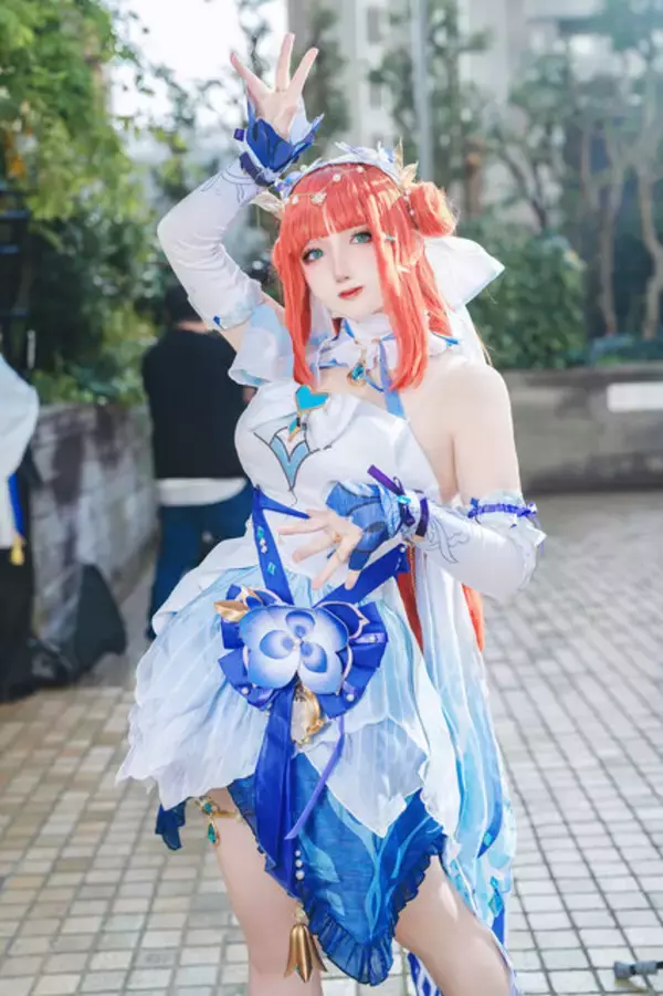 「【コスプレ】可愛すぎるアイドルVTuberからドラゴンボールのランチ、『原神』まで「アコスタ池袋」美麗レイヤー11選【写真49枚】」の画像