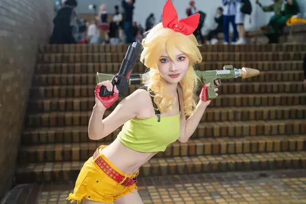 「【コスプレ】可愛すぎるアイドルVTuberからドラゴンボールのランチ、『原神』まで「アコスタ池袋」美麗レイヤー11選【写真49枚】」の画像