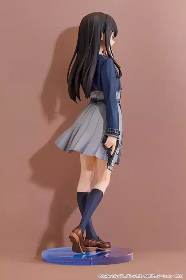 「「リコリコ」キービジュがモチーフ！「錦木千束/井ノ上たきな」フィギュアが予約受付開始、髪やスカートなど躍動感にあふれる仕上がり」の画像