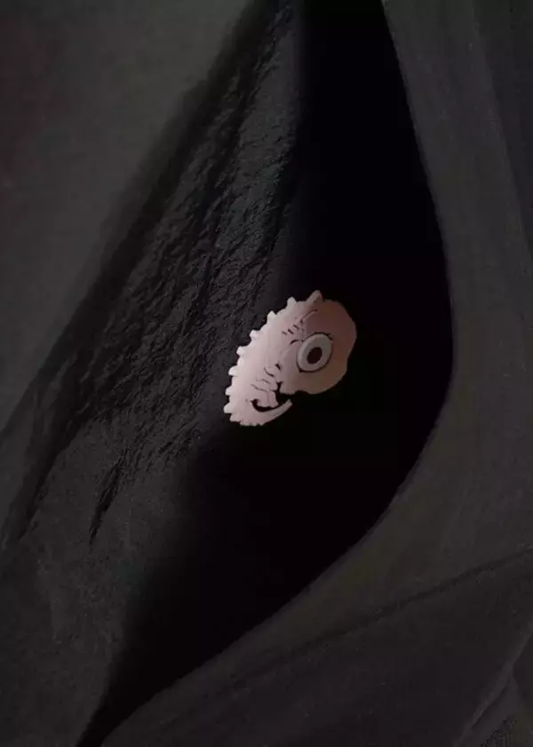 「「エヴァ」×「グラニフ」コラボアパレルがWEB先行予約受付中！アニメEDイメージの“つづく”刺繡入りTシャツなど、作中シーンを取り入れたデザイン多数」の画像