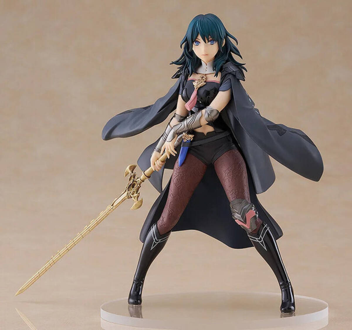 タイツに包まれた太もも、ロマンがある！『FE 風花雪月』おヘソも 