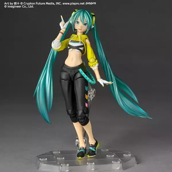 「健康的なおヘソ！可動フィギュア「初音ミク　Fit Boxing Ver.」が登場ーダンベルや縄跳び、ゲームを再現可能なパーツも付属」の画像