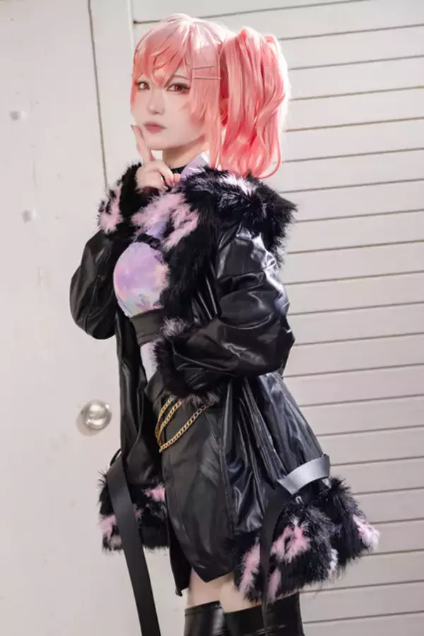 「【コスプレ】「hololive SUPER EXPO 2025」開催！船長にみこち、莉々華社長までホロメンを愛する美女レイヤー11選【写真51枚】」の画像