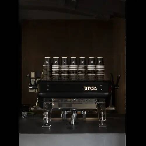 人気の温泉地・由布院に古民家ロースタリー&カフェがOPEN。抹茶ラテやスイーツも楽しめる癒しの空間です