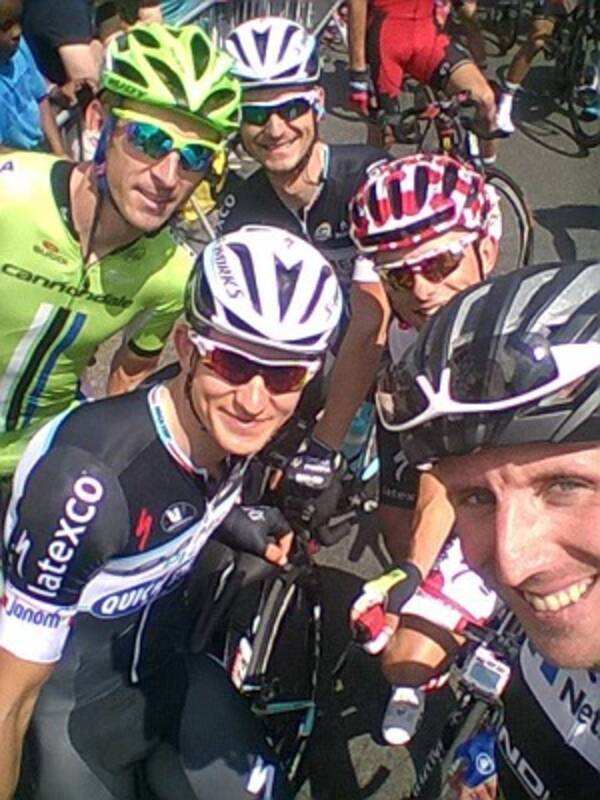 ツール ド フランスの選手が撮ったレース後の足のselfieが話題です 14年7月31日 エキサイトニュース