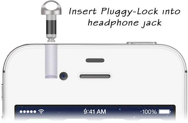 イヤホンジャックに装着するストラップホール Pluggy Lock 15年4月12日 エキサイトニュース