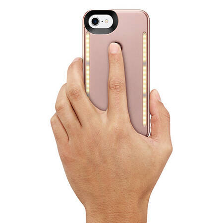 バックにもライトがついてる 自撮り以外にも使えるライトアップiphoneケース Lumee Duo Case For Iphone 17年3月17日 エキサイトニュース