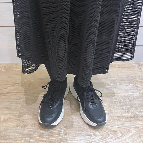 今週のgu新作 2 990円で買えるダッドスニーカーとguメンズの高見えコーチジャケットをピックアップ 19年1月7日 エキサイトニュース 今週のgu新作 2 990円で買えるダッドスニーカーとguメンズの高見えコーチジャケットをピックアップ 19年1月7日 エキサイトニュース