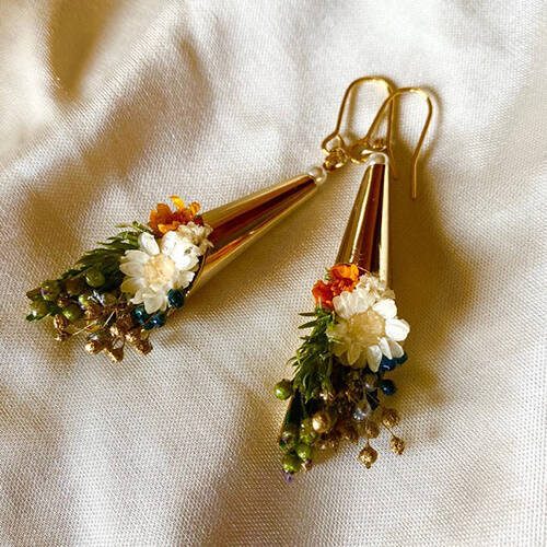 廃棄される花に命を吹き込む フラワーサイクリスト たちのショップがルミネ新宿に期間限定オープン 年8月31日 エキサイトニュース