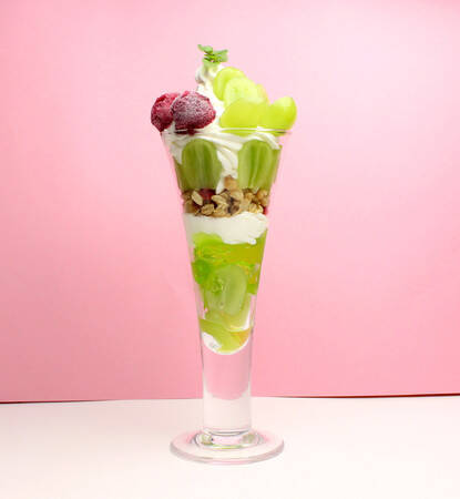 レトロかわいいメニューが勢ぞろい♡千成屋珈琲の新ブランド「フルーツパーラー」が梅田にOPENしました♩